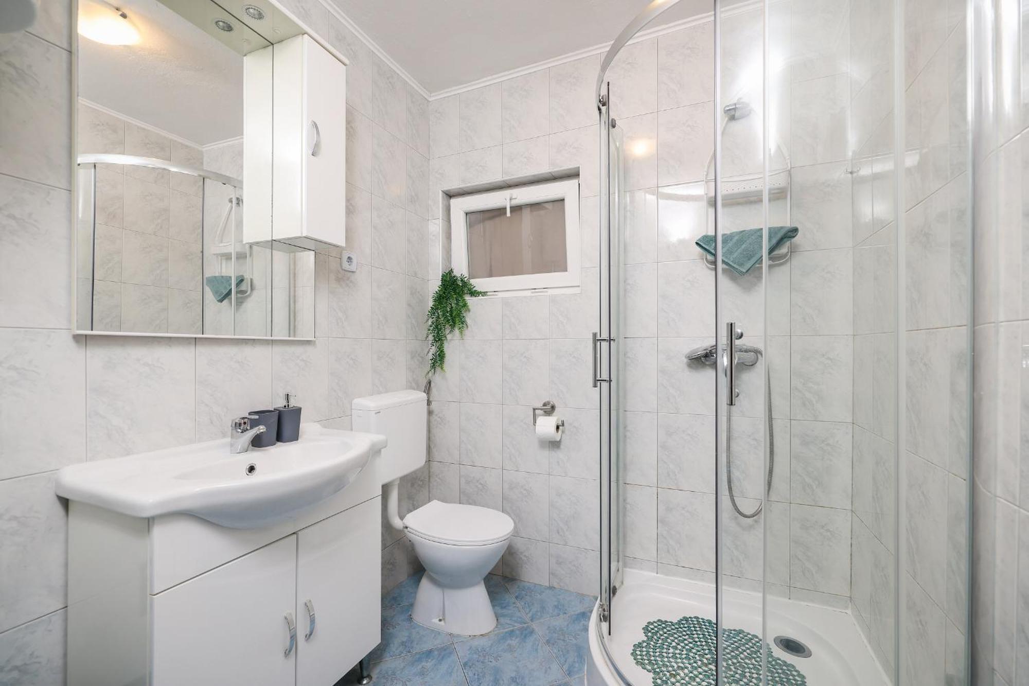 Apartments Feliks Ljubac  Bilik gambar