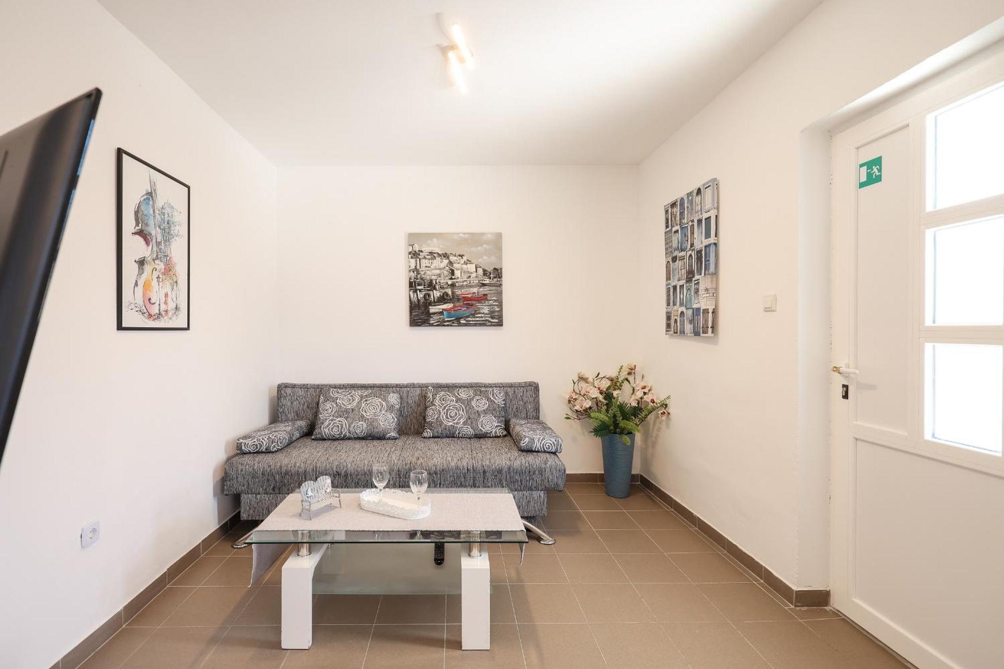 Apartments Feliks Ljubac  Bilik gambar