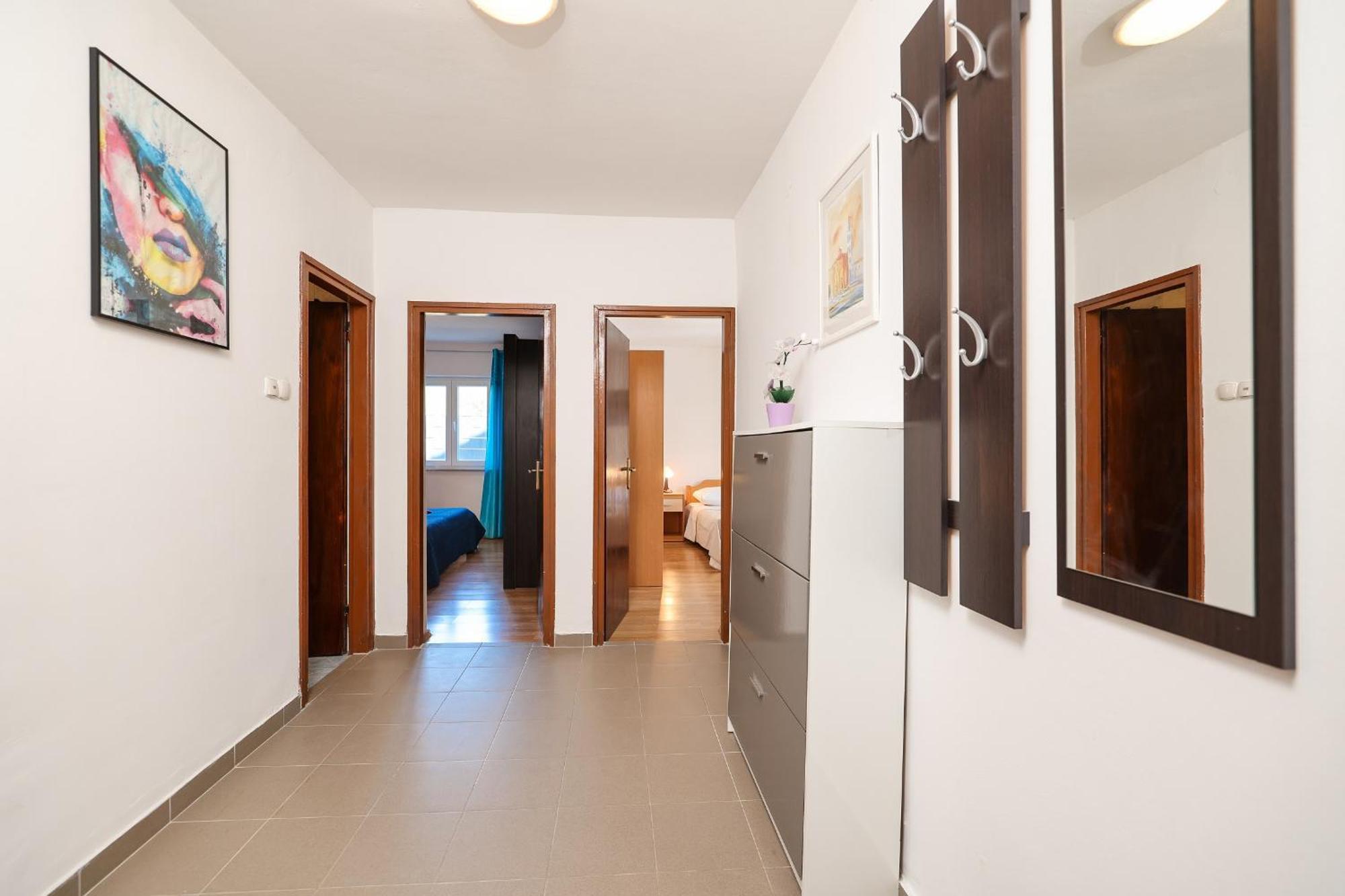 Apartments Feliks Ljubac  Bilik gambar